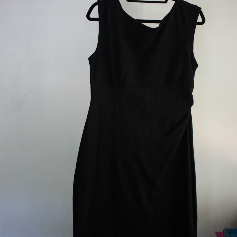 GAP Black Knit Sheath Dress Size 12